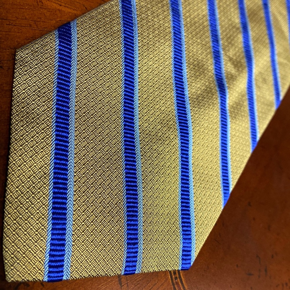 Power Tie
